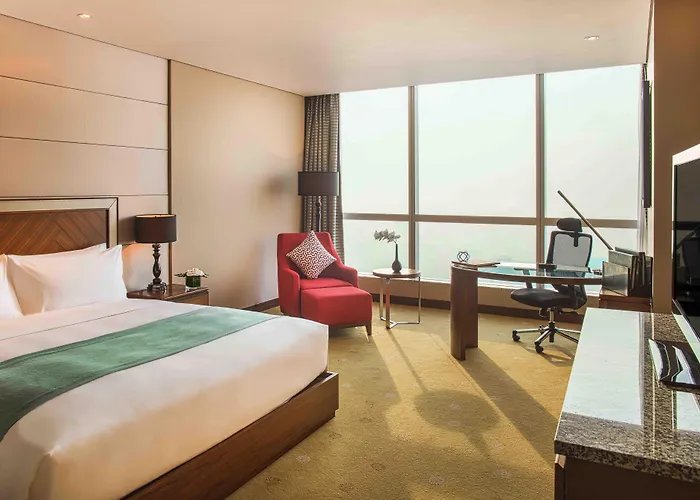Intercontinental Landmark72 By Ihg